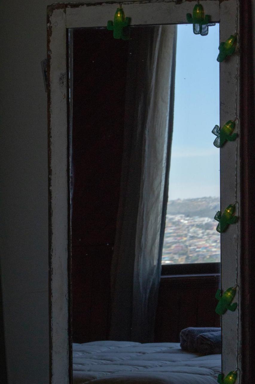 Casa Cuatro Vientos Hotel Valparaiso Bagian luar foto